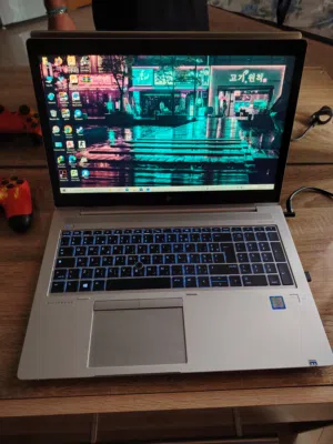 لابتوب Hp850G6 نظافه 100% ما مستخدمه كلش قليل  هاردssd500 رام16 شاشه لمس بصمه وجه بصمه اصابع بقيه ال