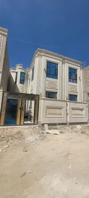 145 m2 4 Bedrooms Villa for Sale in Sana'a Sheikh Zayed Street
