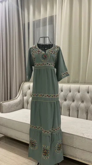 جلابيات مصرية من القطن والكتان