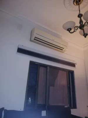 LG 2 - 2.4 Ton AC in Zarqa