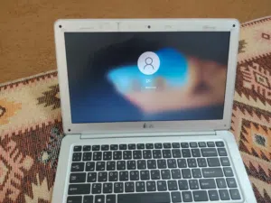 لابتوب للبيع