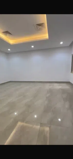 مكاتب للإيجار بحولي 250 دينار