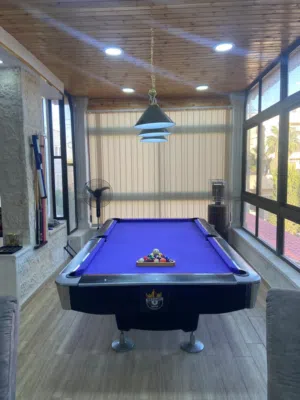 طاوله بلياردو برونزويك للبيع بسعر ممتاز