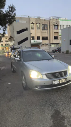 كيا لوتزي 2007 بحالة ممتازة اقتصادية للبيع سعر حرق او البدل على سيارة سبورت