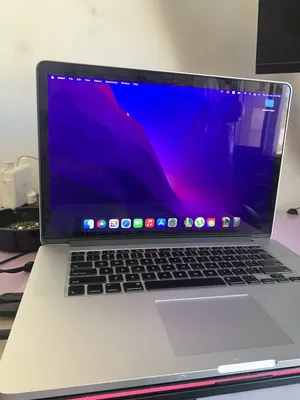 Apple . macOS . 15"1