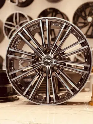 جنط فخم جديد كرتونة