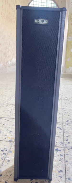 سماعات صوت جديدة غير مستعملة عمودية