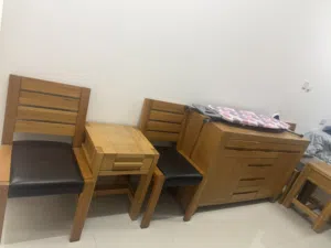 أثاث مستعمل