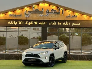 Used Toyota RAV 4 in Zarqa