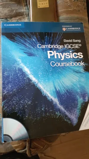 كتب IGCSE جديدة غير مستعملة