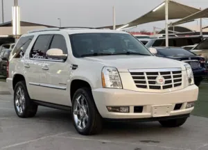 Used Cadillac Escalade in Muscat