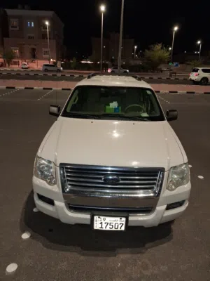 Used Ford Explorer in Al Jahra
