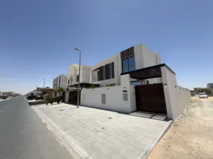 4938 m2 4 Bedrooms Villa for Sale in Sharjah Hoshi