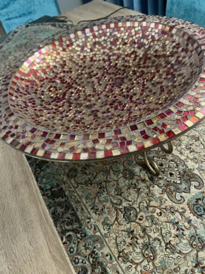 Elegant Mosaic Decorative Bowl with Metal Stand وعاء فسيفساء ديكوري أنيق مع قاعدة معدنية