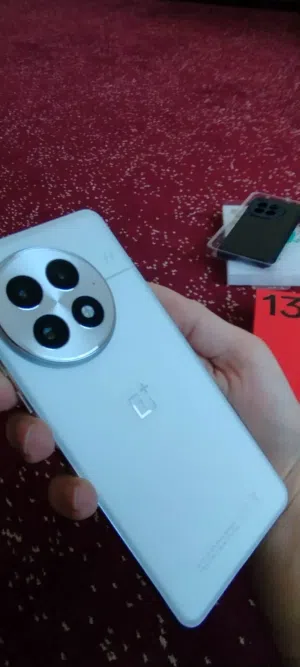 ون بلس 13 OnePlus 13 للبيع الجهاز صاروخ ولا غلطه