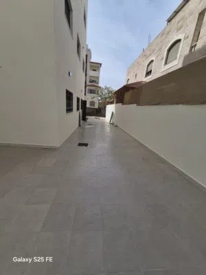 122 m2 5 Bedrooms Apartments for Sale in Aqaba Al Sakaneyeh 9