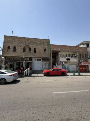 بنايه تجاريه للبيع