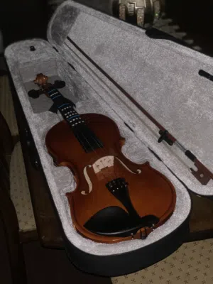 كمان فتنس جديد مع شنته دبلوماسية