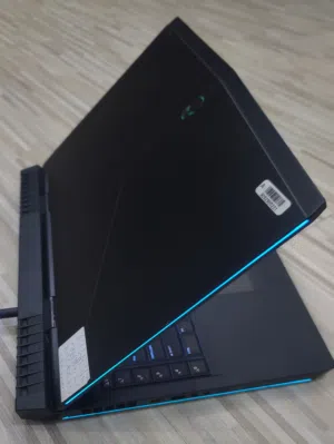 عرض لابتوب قيمنق اليانوير كور i7 المنفصل 8
