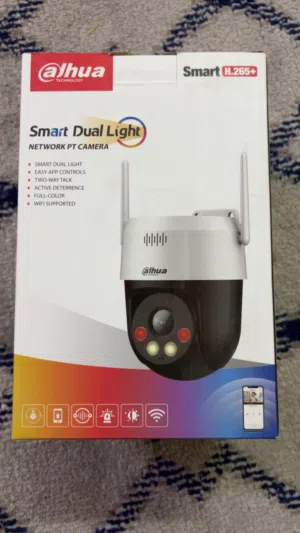 كاميرا مراقبة