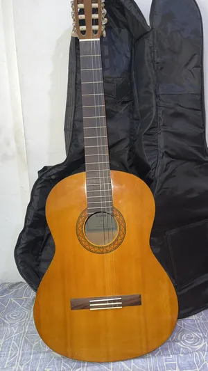 Guitars & Oud . Used2