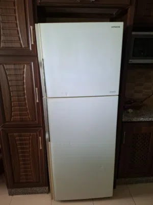 تلاجه هيتاشي