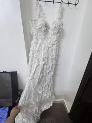 بدلة بيضة ورد بارز سمكة مع شاحطها