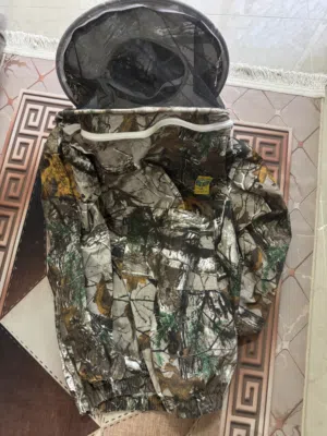 صناديق مناحل مع الاغراض