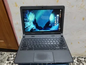 لابتوب ماركة Dell Chromebook 11 حجم 11.6" موديل Candy