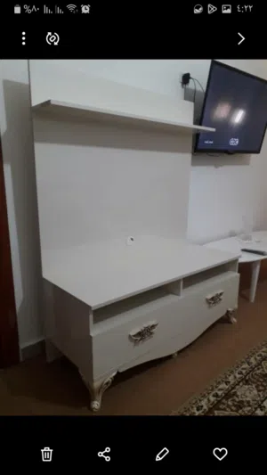 طاولة شاشة جديدة