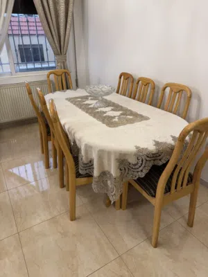 طاولة سفرة مع بوفيه ( طقم ) - مستعمل