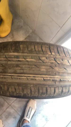 ديسكوات رانج روفر واودي ومجموعة عجلات للبيع - 16 -18