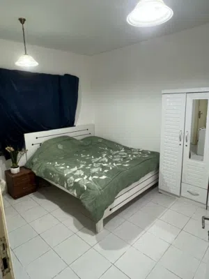 متاح بارتيشنات وغرف ماستر واستديوهات