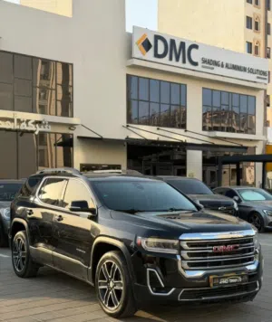 Used GMC Acadia in Kuwait City
