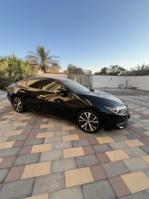 نيسان مكسيما 2017 بلاتينيوم (فل أوبشن) للبيع  Nissan Maxima 2017 Platinum (Full Option) For Sale
