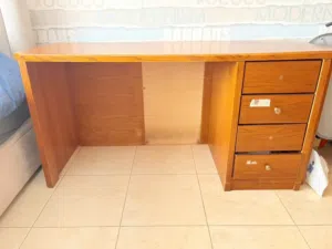 مكاتب للبيع