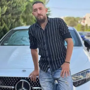 مطلوب كلب للتبني لأعلى مستويات الرعاية