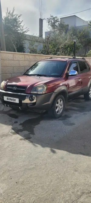 هونداي توسان 2006 متور 2000 عدد مقاعد 5