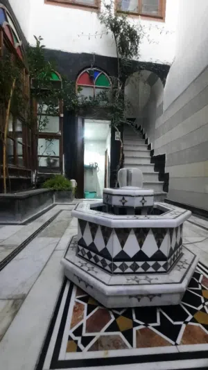 ‏٥ غرف نوم ‏.‏ مفروشة ‏.‏ شهري‏0