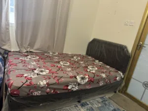 سرير نفر ونص