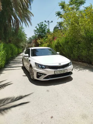 used-kia-k5-in-hebron