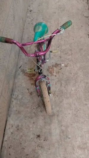 بسكليت لطفله بنت لعمر 6.10