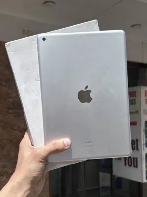 ipad 5,6,7,8,9 gen available
