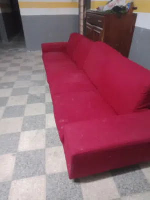 طقم مستعمل خفيف
