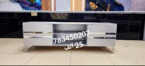 طاولات شاشه ب 25 الف ودواليب باب ب 25 او بابين ب 40 الف