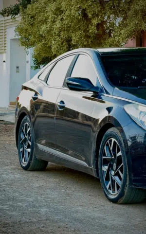 Used Hyundai Azera in Tripoli