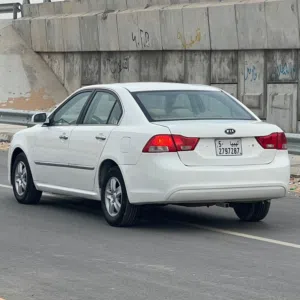 كيا لوتس موديل 2008