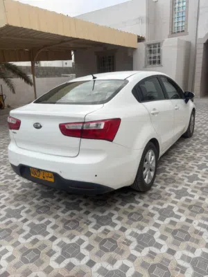 Used Kia Rio in Al Dakhiliya