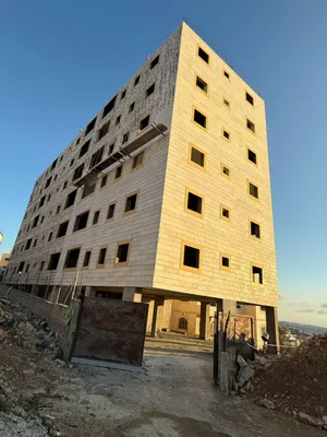 3 Bedrooms . 3 Bathrooms . 155 m21