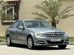 Mercedes C200 model 2013 FOR SALE